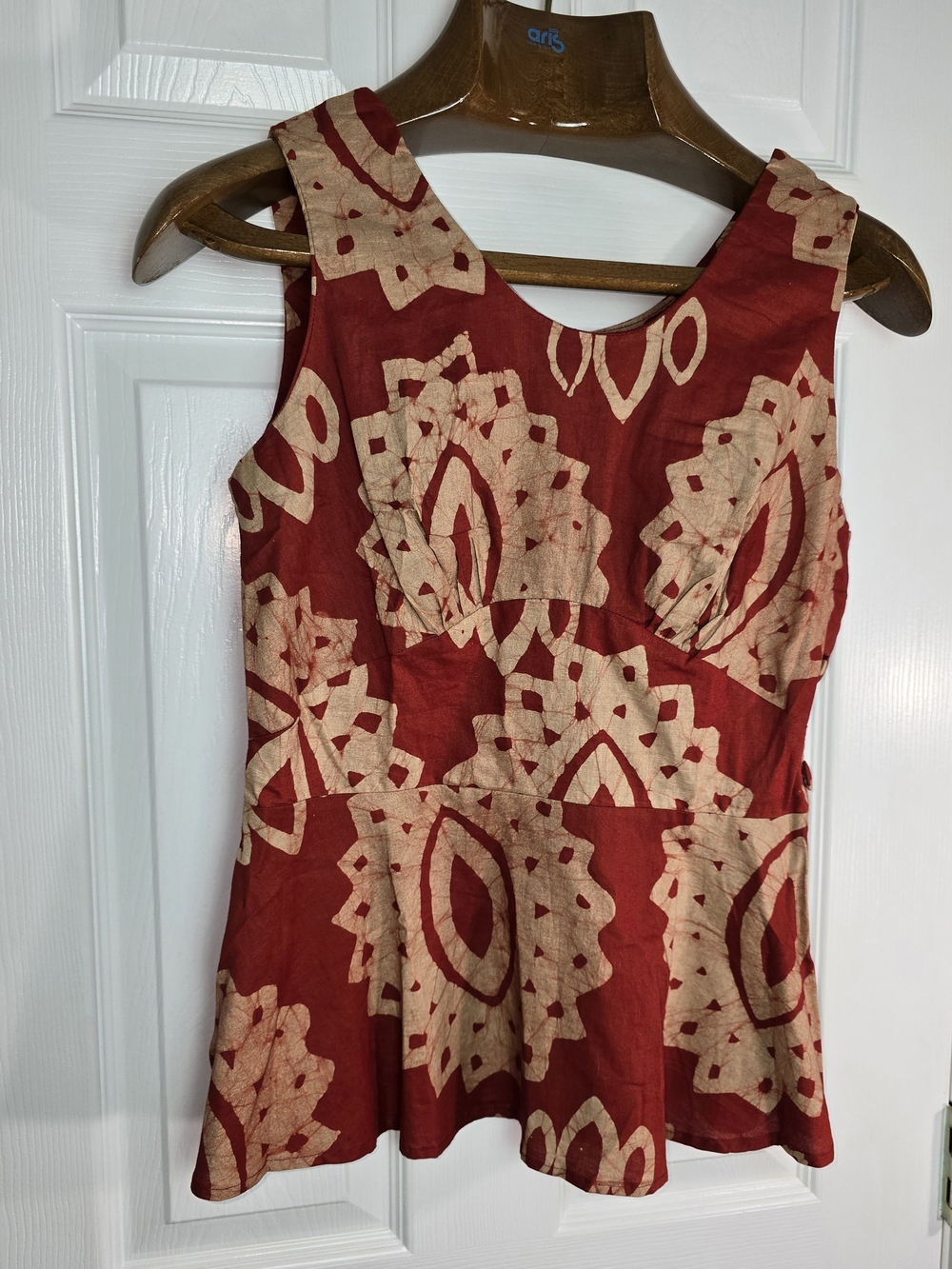Sleeveless Red Floral-Print Peplum Tank Top Boho Cottagecore Business Outing